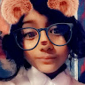 Meet your Posher, Lorena